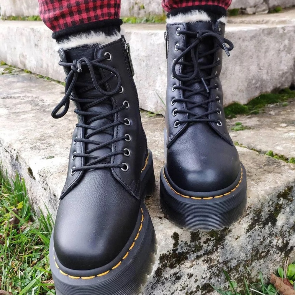 DR MARTENS JADON BOOT LEATHER FAUX FUR LINED PLATFORMS - Picture 10 of 16